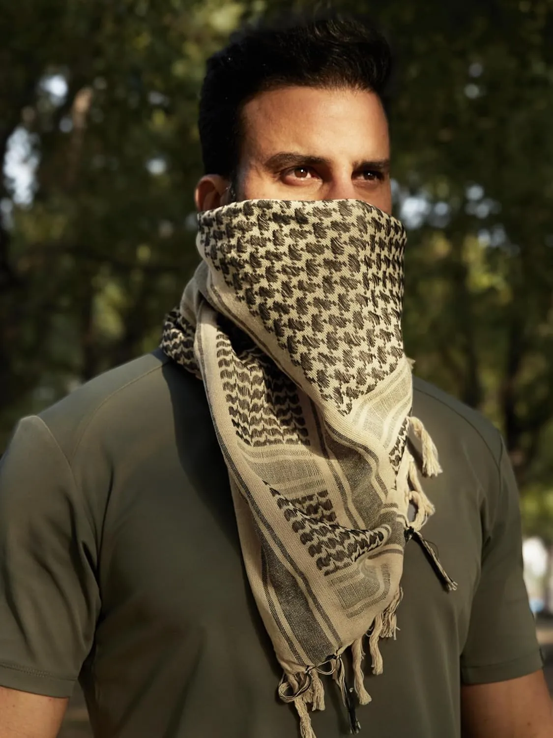 FREE SOLDIER Scarf Military Shemagh Tactical Desert Keffiyeh Head Neck Scarf Arab Wrap with Tassel for Men Women